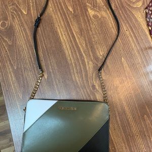 BRAND NEW Michael Kors